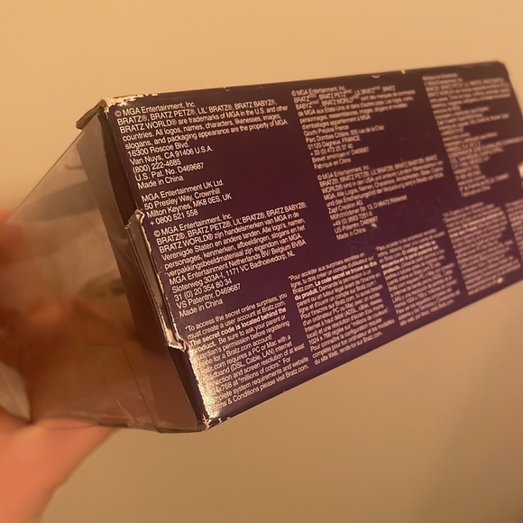 NIB Bratz Vintage Cloe 10th Anniversary Edition Sealed - Picture 16 of 17